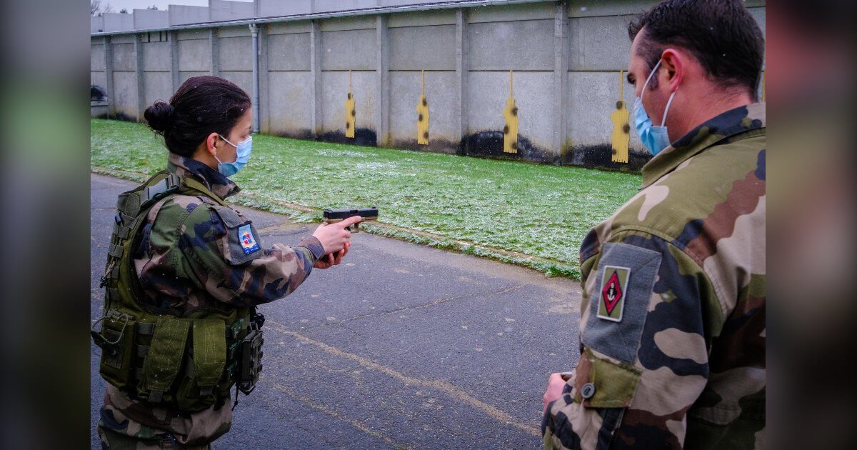 Glock 17 Gen5 FR de l'armée française lors d'une séance de tir